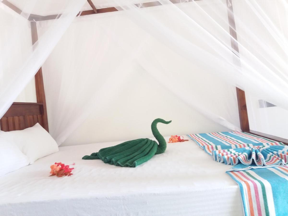 Cashew Villa Hiriketiya Диквелла Экстерьер фото