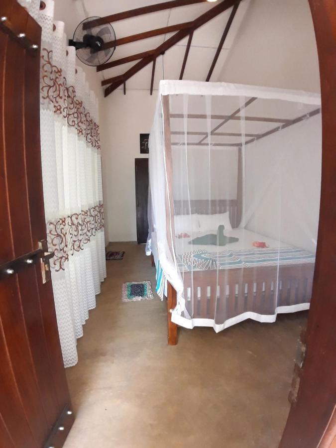Cashew Villa Hiriketiya Диквелла Экстерьер фото