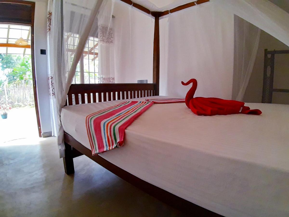 Cashew Villa Hiriketiya Диквелла Экстерьер фото