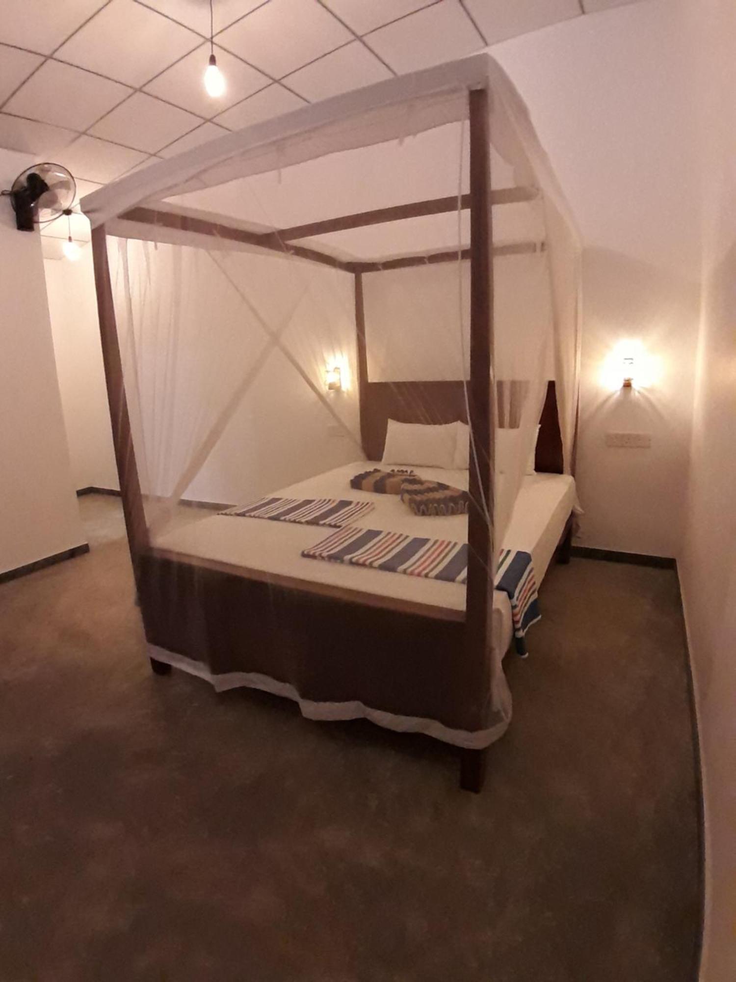 Cashew Villa Hiriketiya Диквелла Экстерьер фото